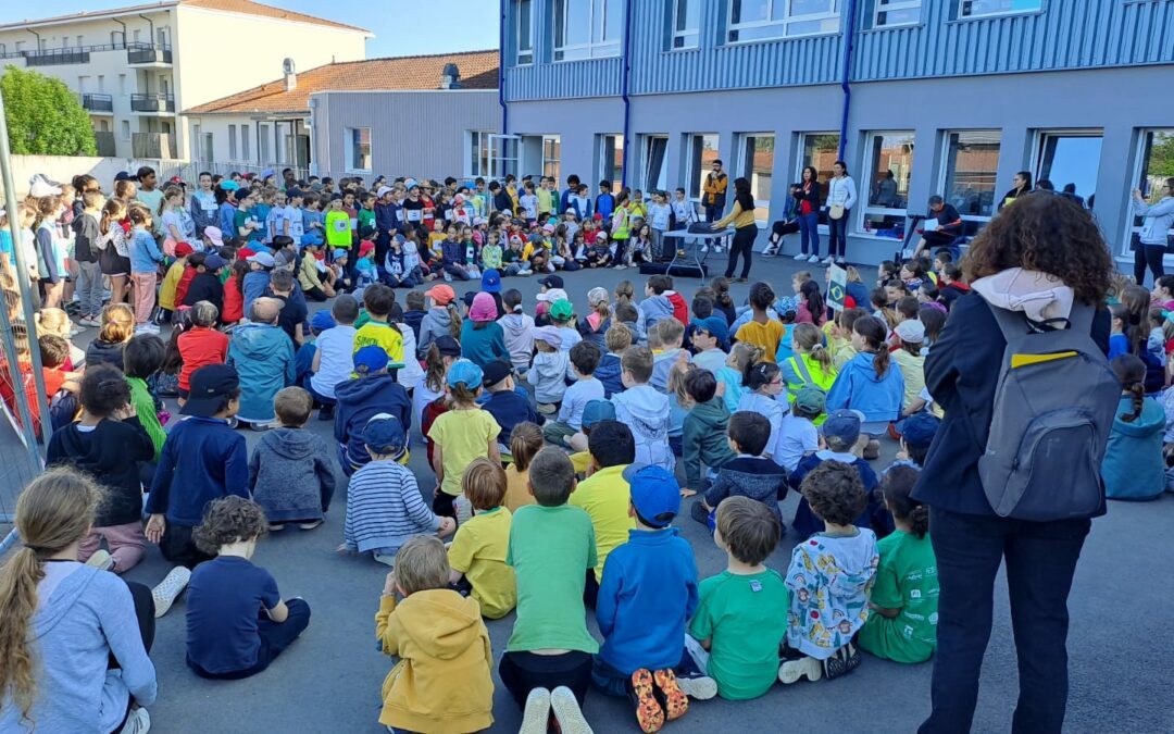 Journée Olympique Primaire encadrée par nos 4èmes